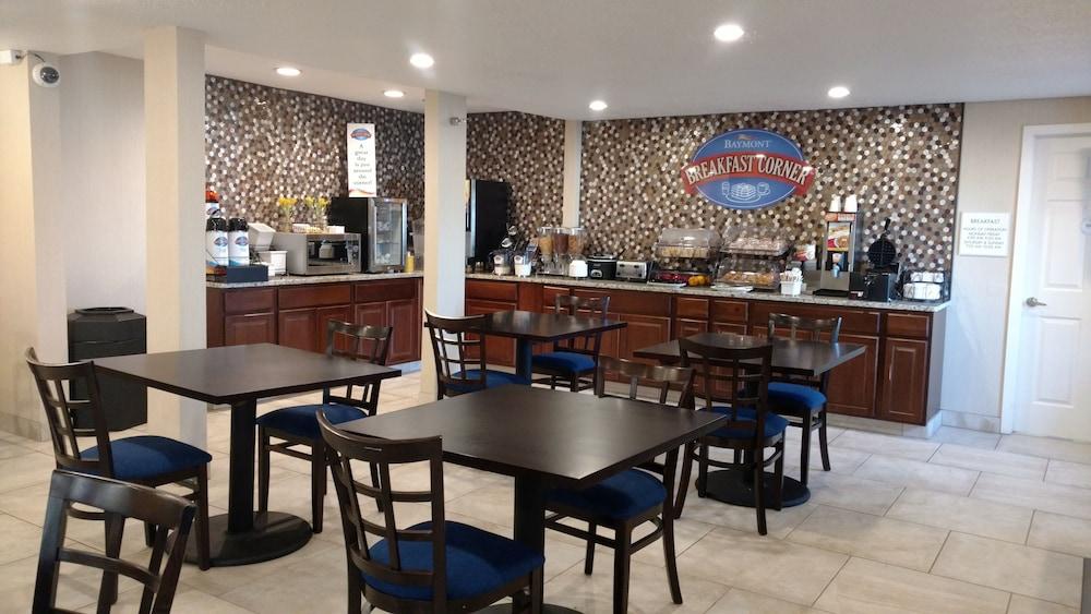 Baymont By Wyndham Texarkana Esterno foto
