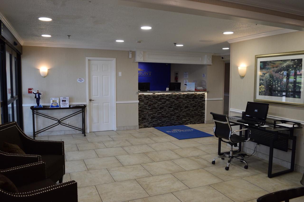 Baymont By Wyndham Texarkana Esterno foto