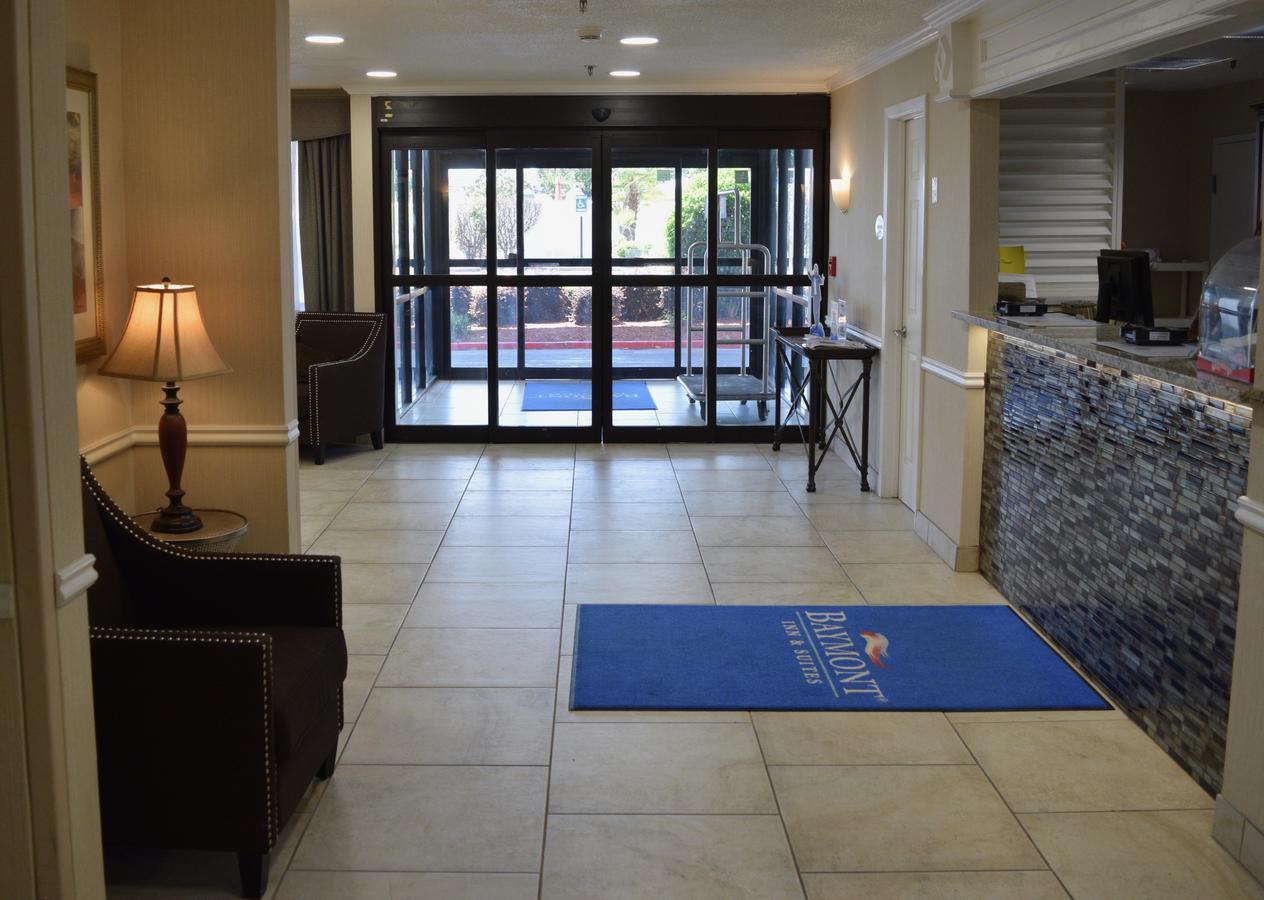 Baymont By Wyndham Texarkana Esterno foto