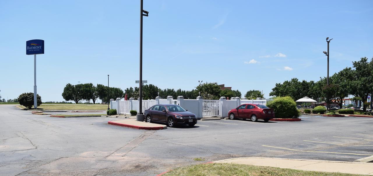 Baymont By Wyndham Texarkana Esterno foto