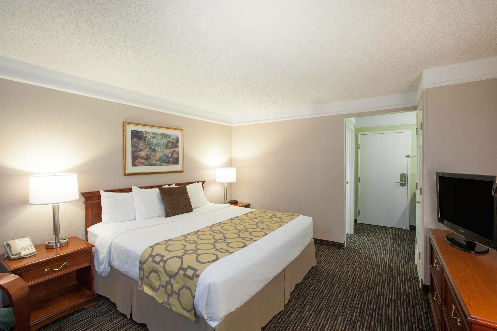 Baymont By Wyndham Texarkana Esterno foto